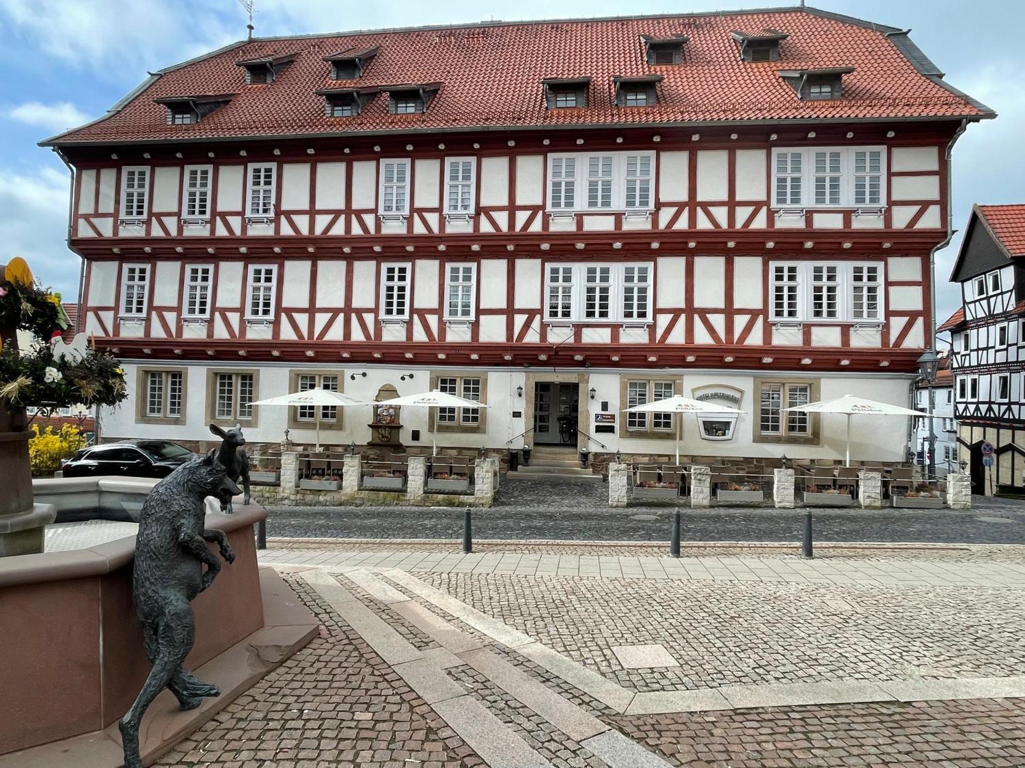 Altes Rathaus Hotel-Restaurant-Cafe Wolfhagen Exteriör bild