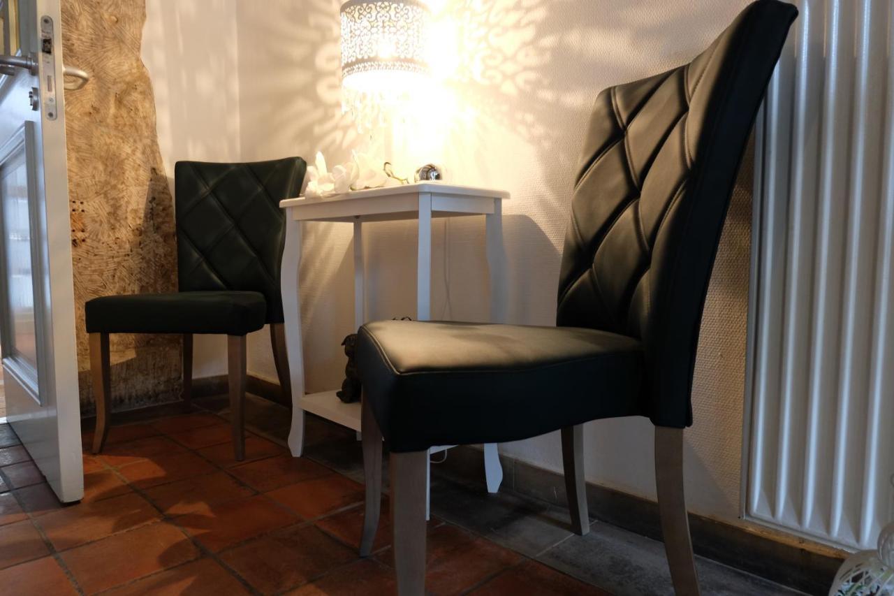 Altes Rathaus Hotel-Restaurant-Cafe Wolfhagen Exteriör bild